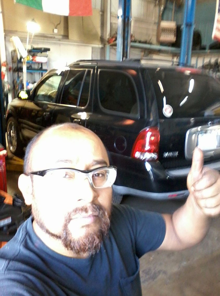 22712567_356648804791160_5016389379274993380_o